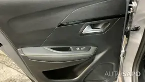 Peugeot E-208 de 2025