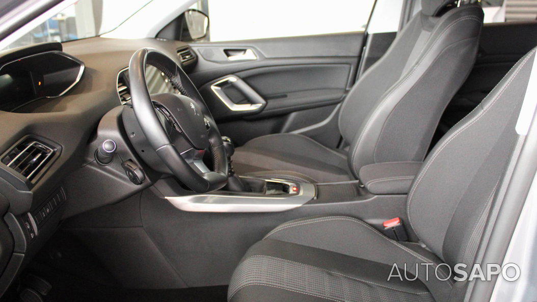 Peugeot 308 1.6 BlueHDi Allure de 2021