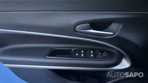 Jeep Avenger 1.2 GSE T3 Altitude de 2024