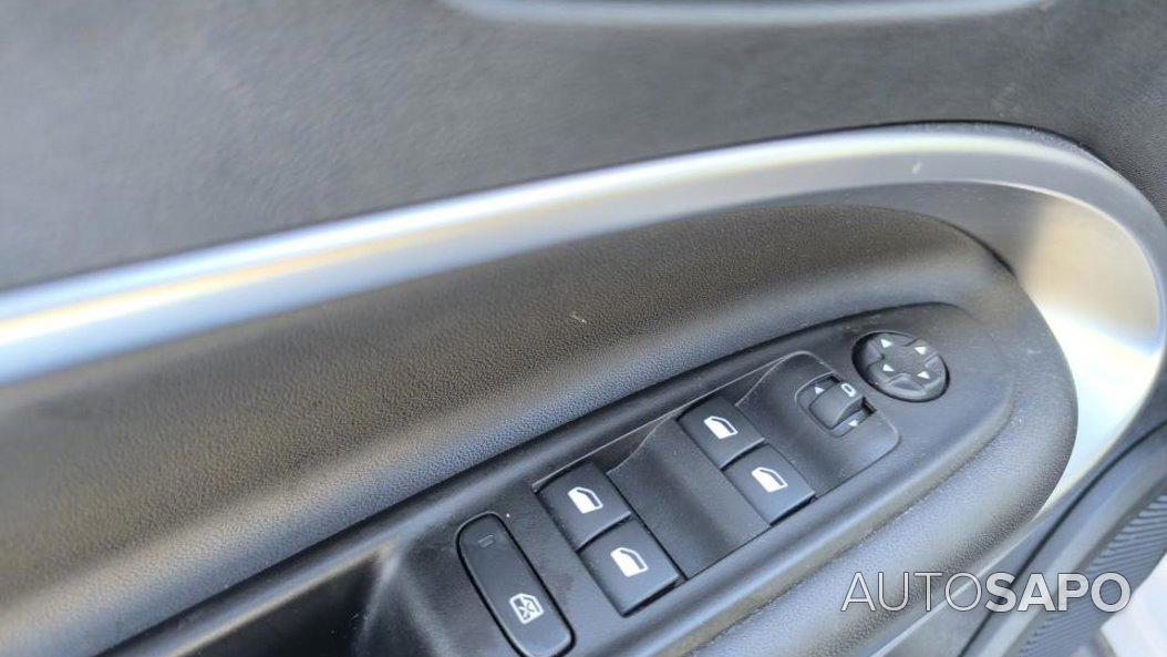 Jeep Avenger 1.2 GSE T3 Altitude de 2024