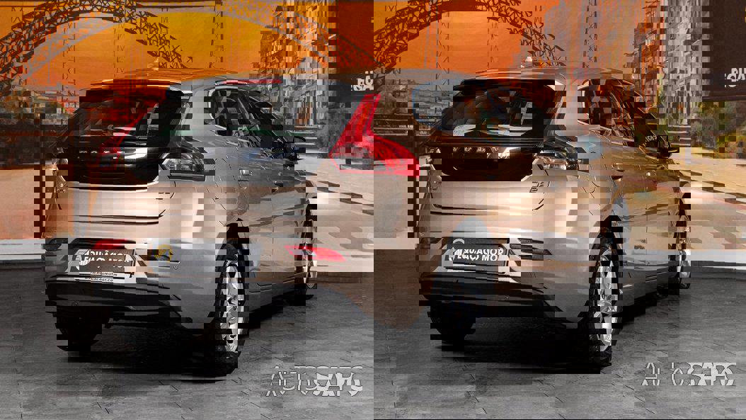 Volvo V40 1.6 D2 Eco Kinetic de 2013