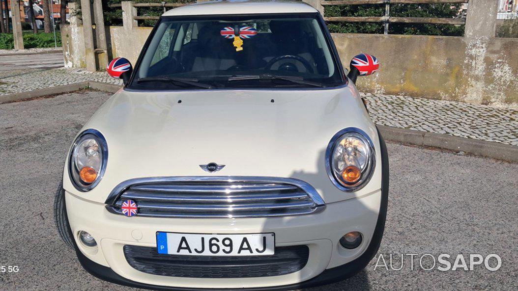 MINI One D Cooper D de 2012