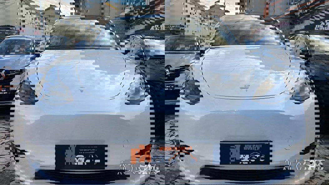 Tesla Model Y Standard RWD de 2023