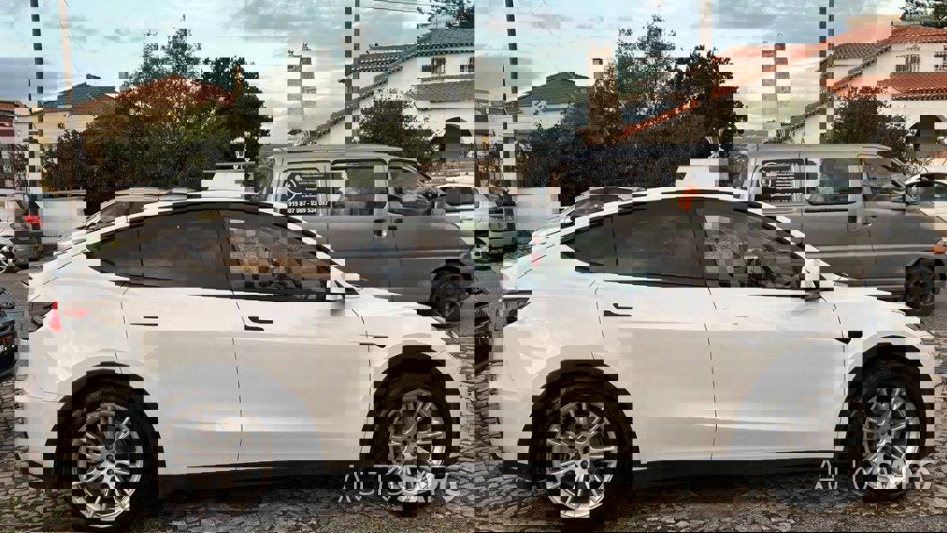 Tesla Model Y Standard RWD de 2023