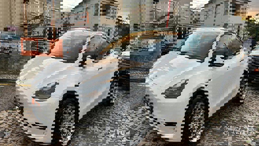 Tesla Model Y Standard RWD de 2023