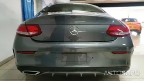 Mercedes-Benz Classe C 250 BlueTEC AMG 7G-TRONIC de 2016