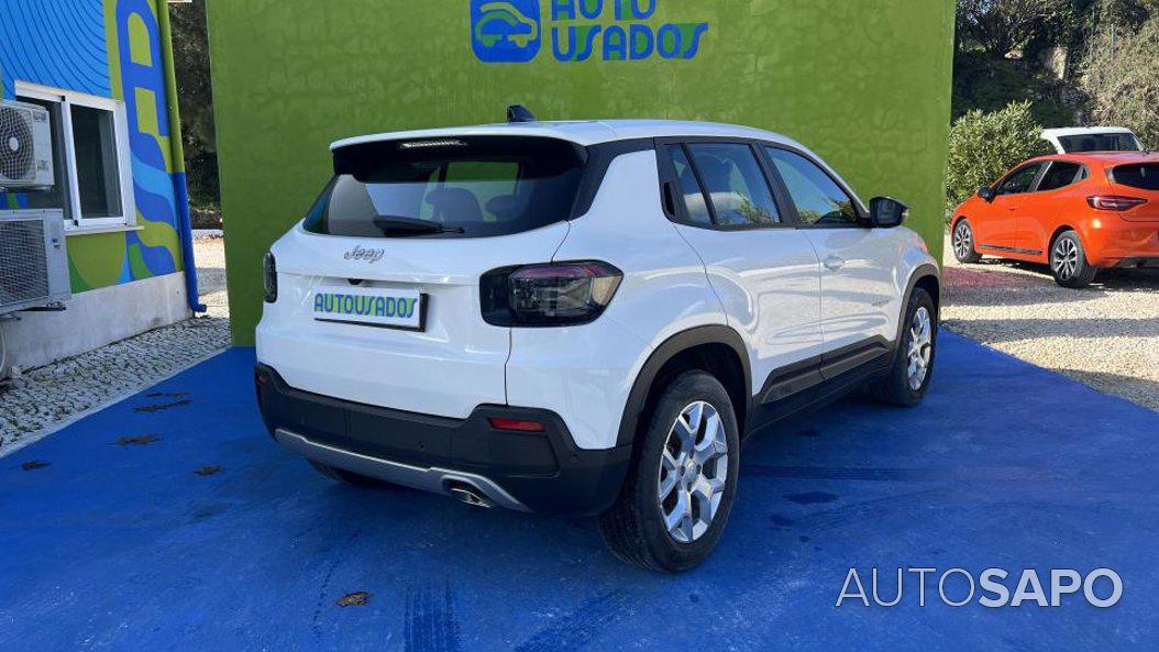 Jeep Avenger 1.2 GSE T3 Altitude de 2024
