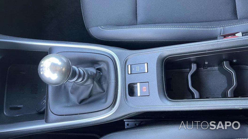 Jeep Avenger 1.2 GSE T3 Altitude de 2024