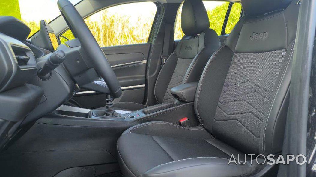 Jeep Avenger 1.2 GSE T3 Altitude de 2024