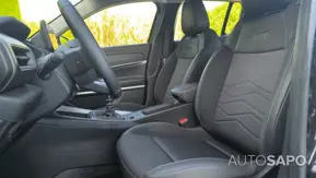 Jeep Avenger 1.2 GSE T3 Altitude de 2024