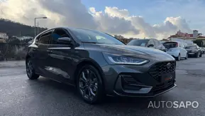 Ford Focus 1.0 EcoBoost MHEV ST-Line de 2025