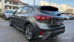 Ford Focus 1.0 EcoBoost MHEV ST-Line de 2025