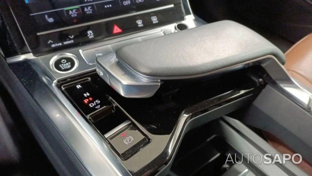 Audi e-tron 55 quattro Advanced de 2021