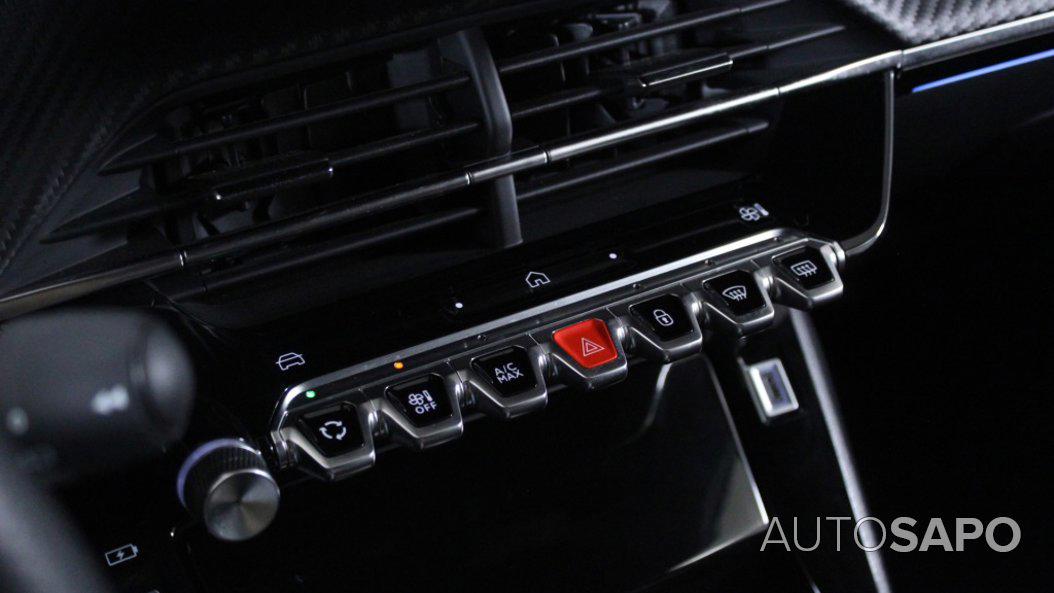 Peugeot e-2008 de 2025