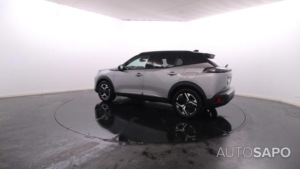 Peugeot e-2008 de 2025