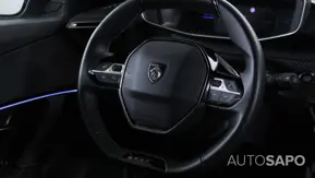 Peugeot e-2008 de 2025