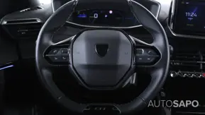 Peugeot e-2008 de 2025