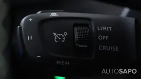 Peugeot e-2008 de 2025