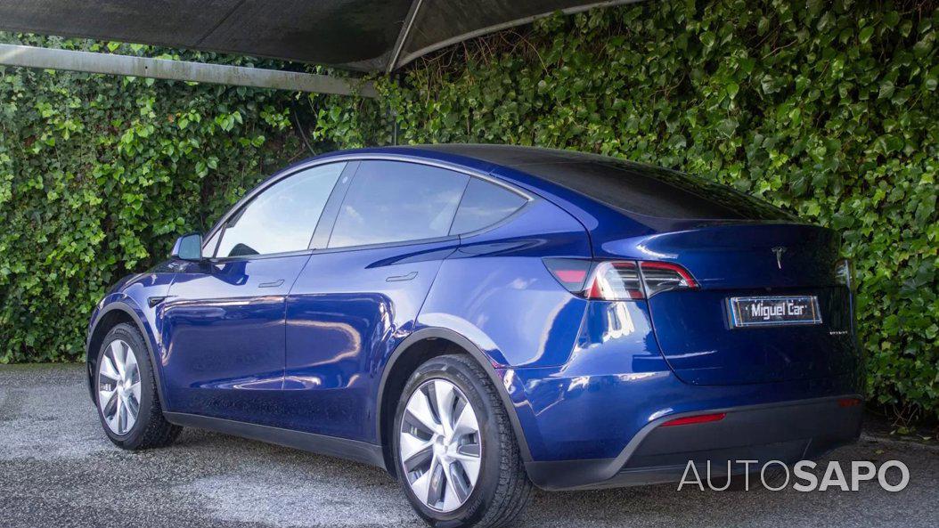 Tesla Model Y Long-Range Dual Motor AWD de 2024