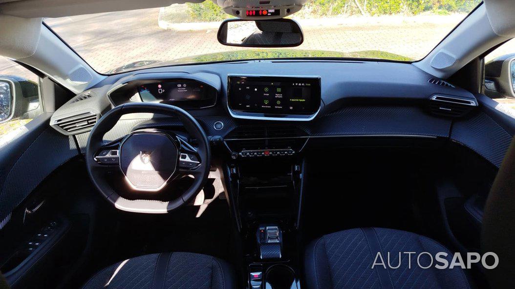 Peugeot E-208 Allure de 2025