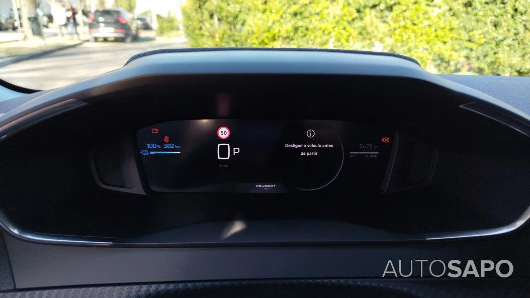 Peugeot E-208 Allure de 2025