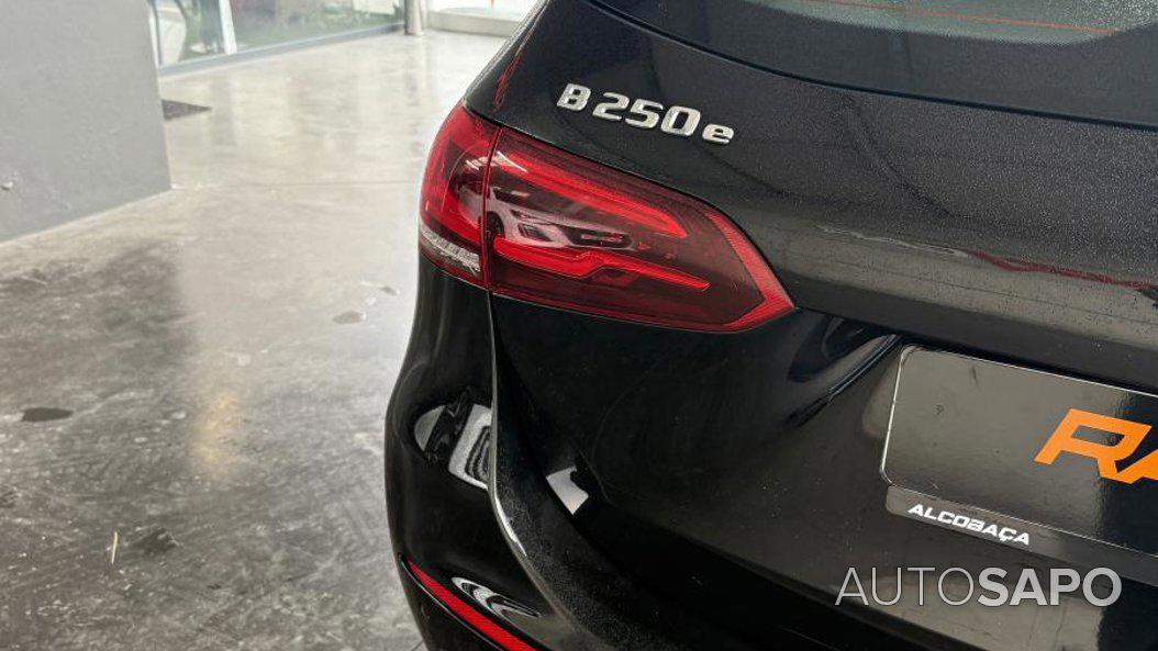 Mercedes-Benz Classe B 250 e Style Plus de 2022