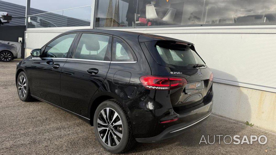 Mercedes-Benz Classe B 250 e Style Plus de 2022