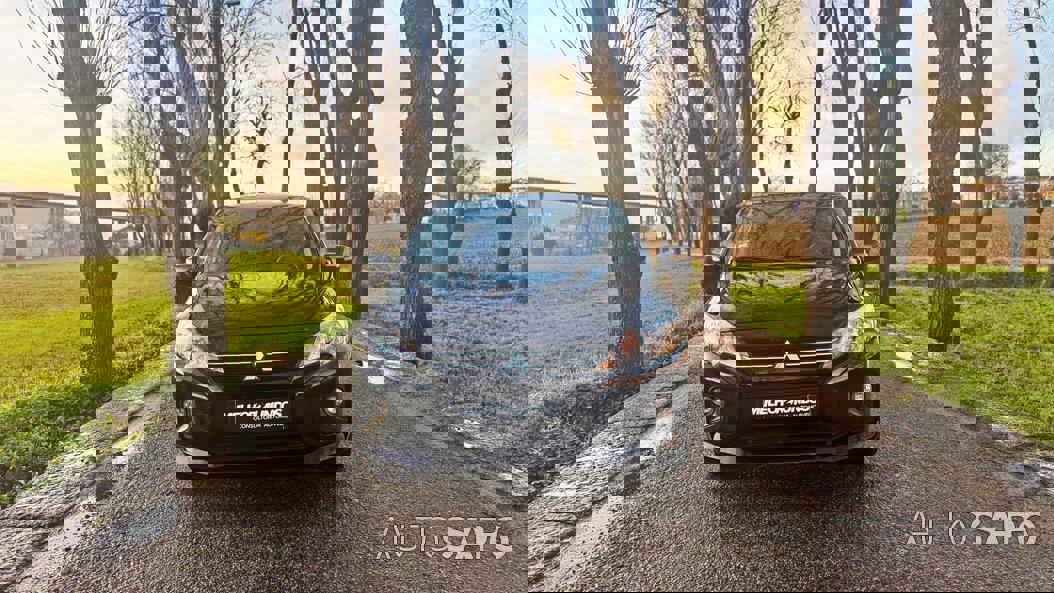 Mitsubishi Space Star 1.2 Intense Connect Edition de 2021