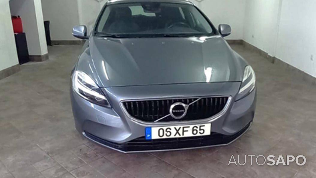 Volvo V40 2.0 D3 Momentum de 2019
