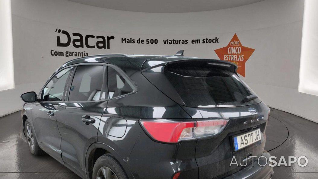 Ford Kuga 1.5 EcoBoost ST-Line de 2022