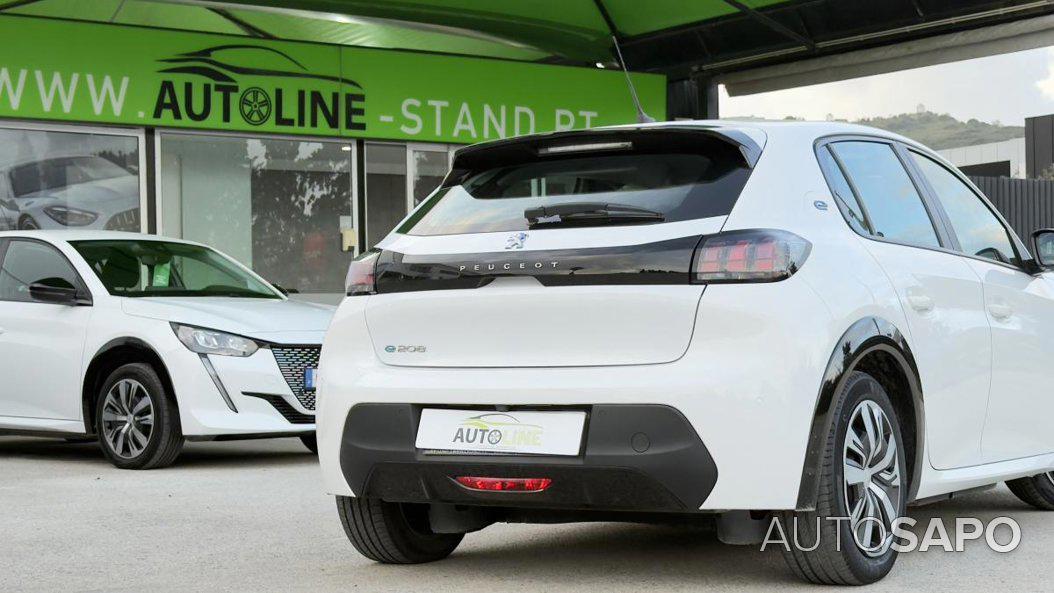 Peugeot E-208 de 2020