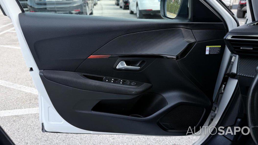 Peugeot E-208 de 2020