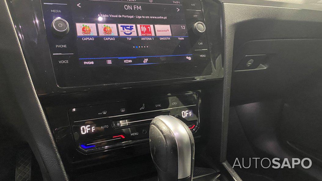 Volkswagen Passat 2.0 TDI Business DSG de 2021