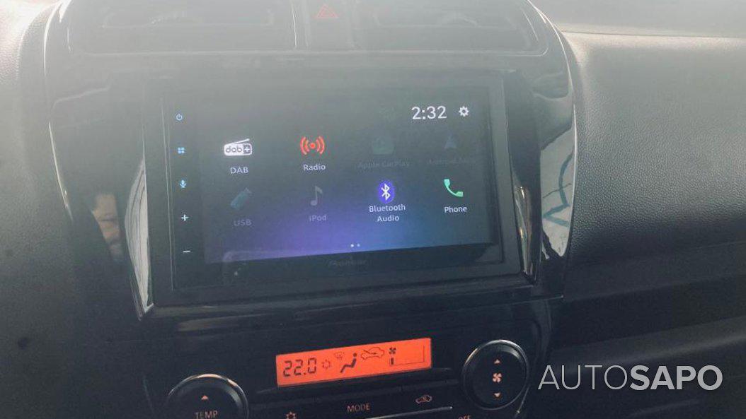 Mitsubishi Space Star 1.2 Intense Connect Edition de 2024