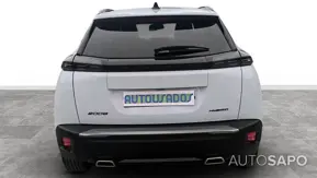 Peugeot 2008 1.2 PureTech Allure EAT8 de 2025