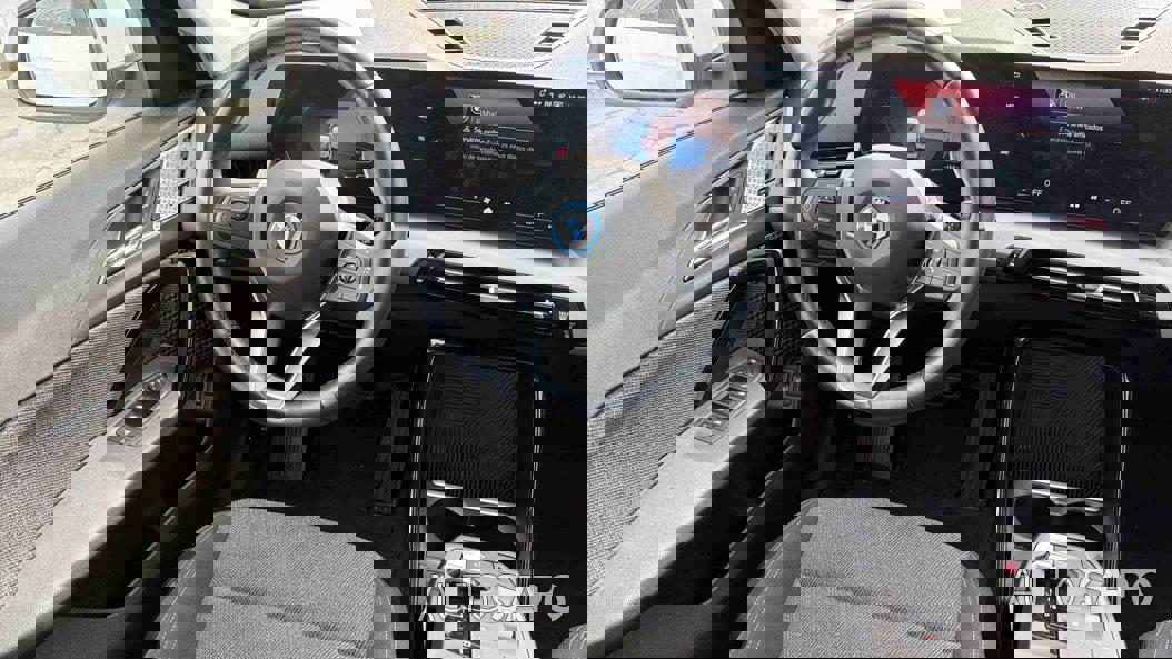 BMW iX1 eDRIVE20 de 2024