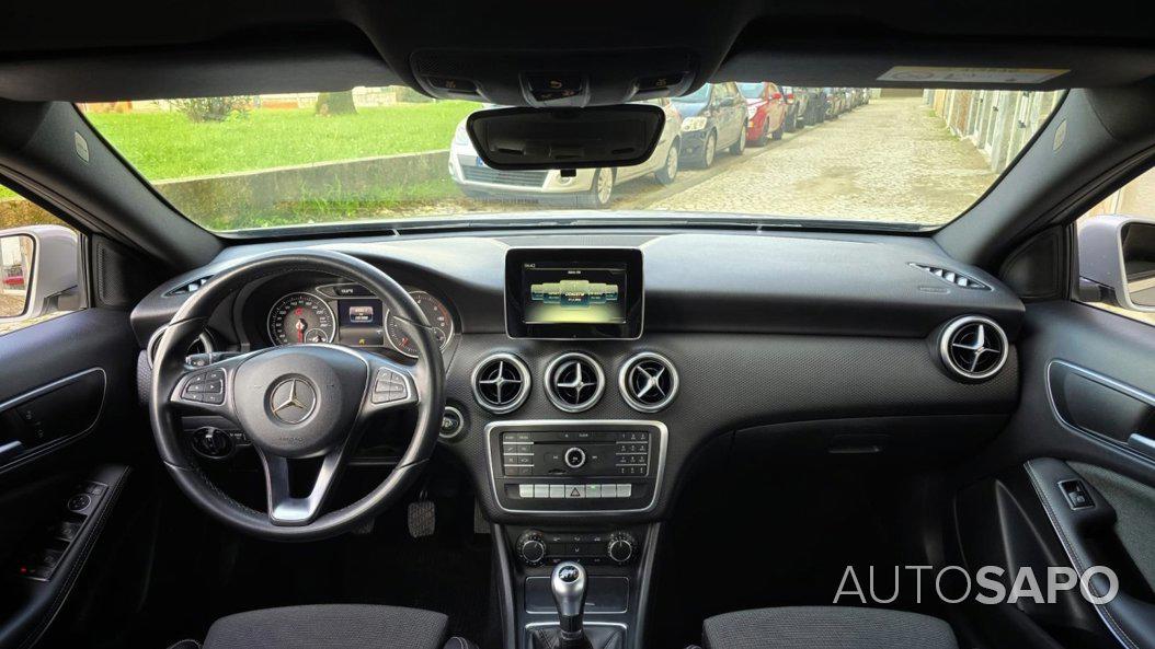 Mercedes-Benz Classe A 180 d Style de 2017