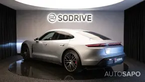 Porsche Taycan de 2020