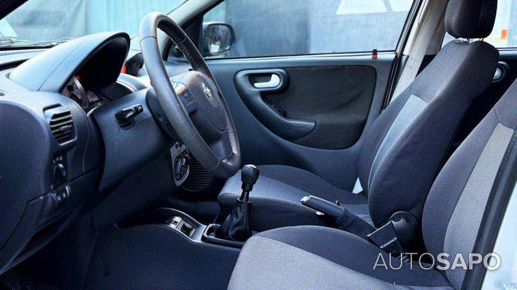 Opel Corsa 1.2 Twinport Enjoy de 2006