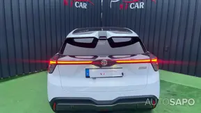 MG MG4 64 kWh Luxury de 2022