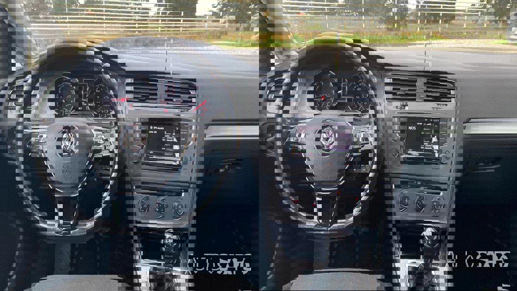 Volkswagen Golf 1.6 TDi BlueMotion de 2015