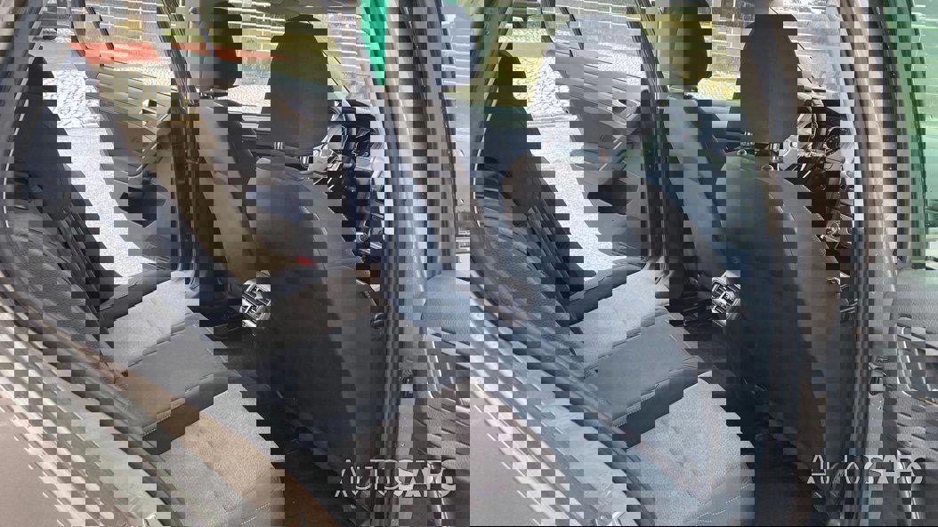 Volkswagen Golf 1.6 TDi BlueMotion de 2015