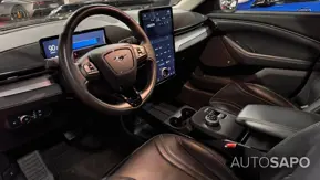 Ford Mustang Mach-E de 2021