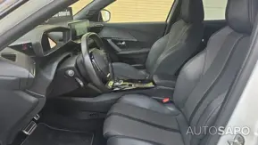 Peugeot e-2008 GT de 2022