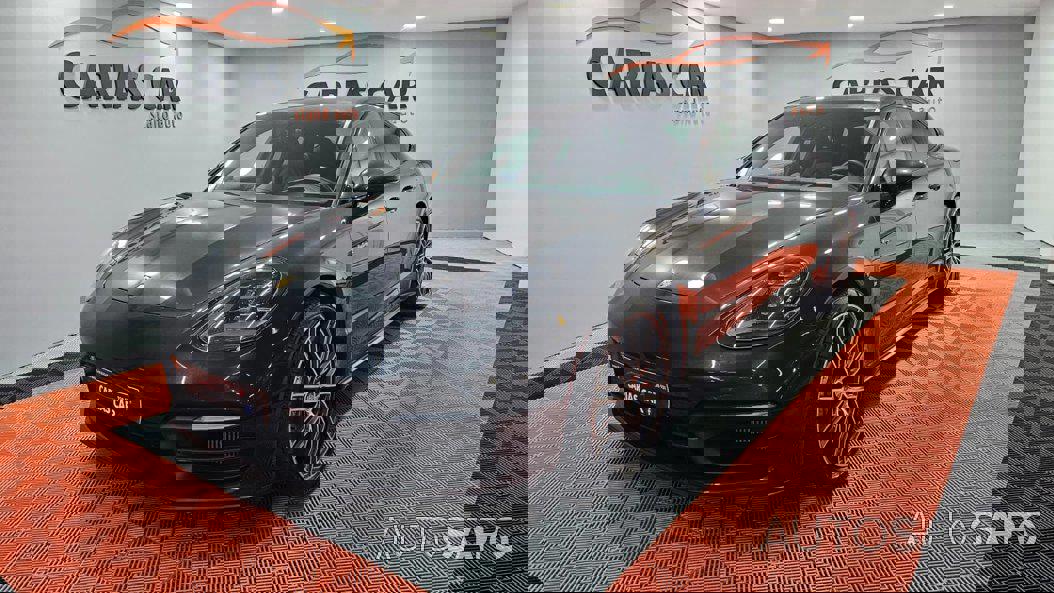 Porsche Panamera 4 E-Hybrid de 2021