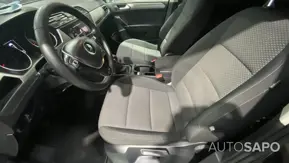Volkswagen Touran 2.0 TDI Confortline de 2021