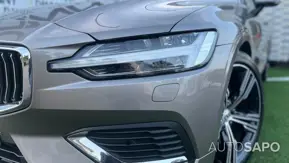 Volvo V60 2.0 T8 AWD TE R-Design de 2020