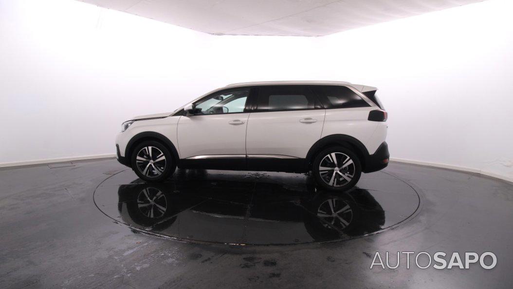 Peugeot 5008 de 2020