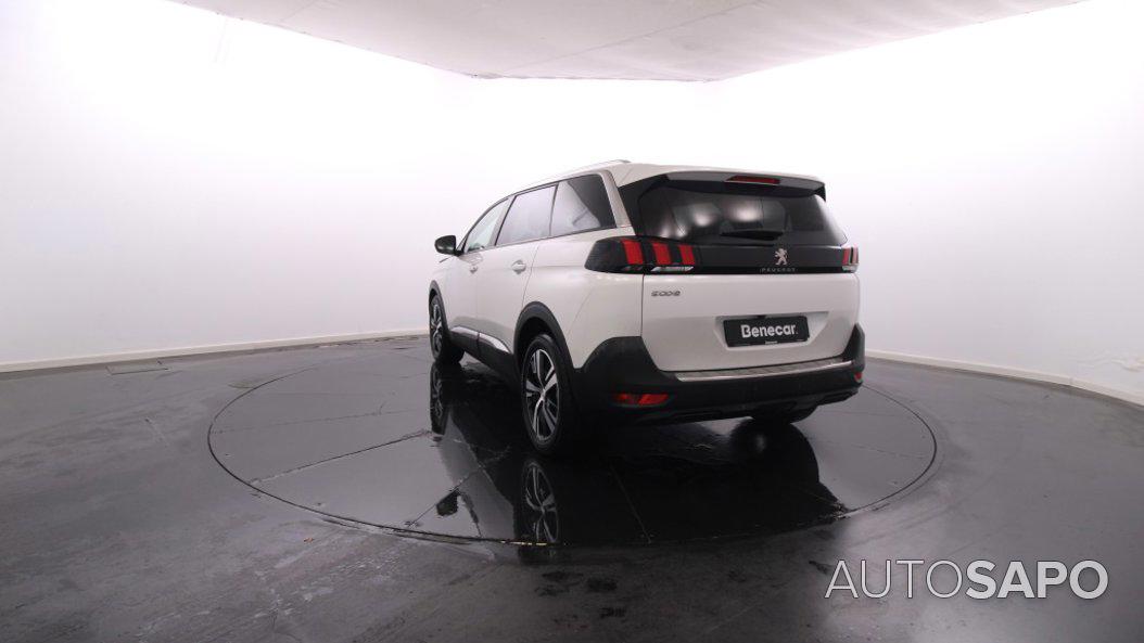 Peugeot 5008 de 2020