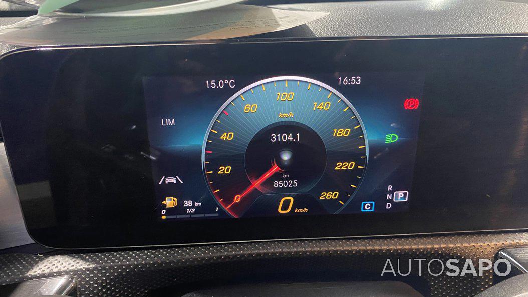 Mercedes-Benz Classe A 180 d AMG Line de 2021